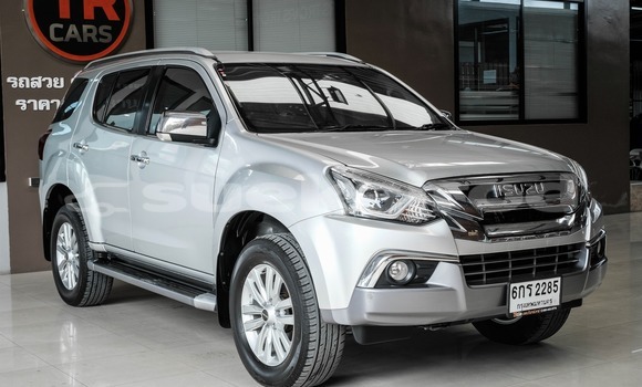 ซื้อ รถมือสอง Isuzu MU-X เงิน รถยนต์ ใน %{เมือง} ใน กรุงเทพมหานคร ซื้อ รถมือสอง Isuzu MU-X เงิน รถยนต์ ใน %{เมือง} ใน กรุงเทพมหานคร