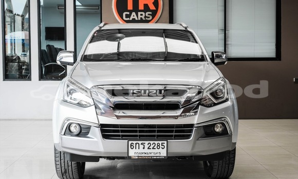 ซื้อ รถมือสอง Isuzu MU-X เงิน รถยนต์ ใน %{เมือง} ใน กรุงเทพมหานคร ซื้อ รถมือสอง Isuzu MU-X เงิน รถยนต์ ใน %{เมือง} ใน กรุงเทพมหานคร