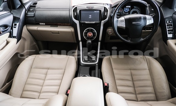 ซื้อ รถมือสอง Isuzu MU-X เงิน รถยนต์ ใน %{เมือง} ใน กรุงเทพมหานคร ซื้อ รถมือสอง Isuzu MU-X เงิน รถยนต์ ใน %{เมือง} ใน กรุงเทพมหานคร