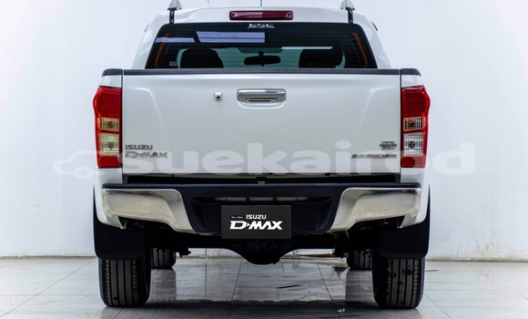 Buy Used Isuzu D-Max White Car in Bangkok in Bangkok Buy Used Isuzu D-Max White Car in Bangkok in Bangkok