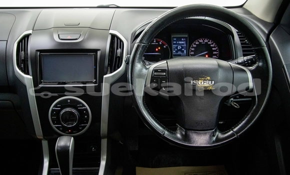 Buy Used Isuzu D-Max White Car in Bangkok in Bangkok Buy Used Isuzu D-Max White Car in Bangkok in Bangkok