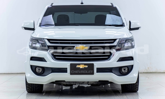 ซื้อ รถมือสอง Chevrolet Colorado ขาว รถยนต์ ใน %{เมือง} ใน กรุงเทพมหานคร ซื้อ รถมือสอง Chevrolet Colorado ขาว รถยนต์ ใน %{เมือง} ใน กรุงเทพมหานคร
