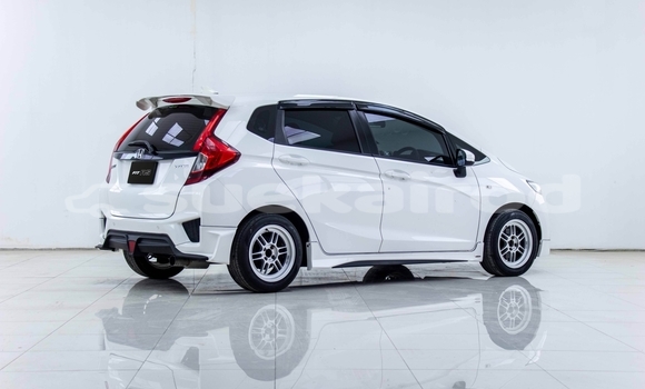 ซื้อ รถมือสอง Honda Jazz ขาว รถยนต์ ใน %{เมือง} ใน กรุงเทพมหานคร ซื้อ รถมือสอง Honda Jazz ขาว รถยนต์ ใน %{เมือง} ใน กรุงเทพมหานคร