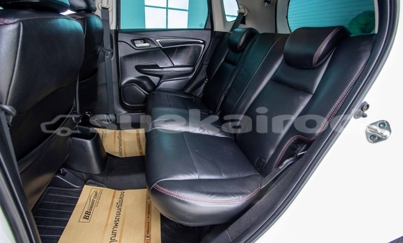 ซื้อ รถมือสอง Honda Jazz ขาว รถยนต์ ใน %{เมือง} ใน กรุงเทพมหานคร ซื้อ รถมือสอง Honda Jazz ขาว รถยนต์ ใน %{เมือง} ใน กรุงเทพมหานคร