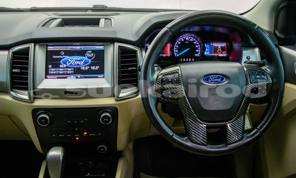 ซื้อ รถมือสอง Ford Everest ขาว รถยนต์ ใน %{เมือง} ใน กรุงเทพมหานคร ซื้อ รถมือสอง Ford Everest ขาว รถยนต์ ใน %{เมือง} ใน กรุงเทพมหานคร