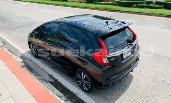 ซื้อ รถมือสอง Honda Jazz สีดำ รถยนต์ ใน %{เมือง} ใน กรุงเทพมหานคร ซื้อ รถมือสอง Honda Jazz สีดำ รถยนต์ ใน %{เมือง} ใน กรุงเทพมหานคร