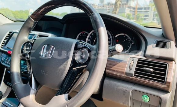 ซื้อ รถมือสอง Honda Accord ขาว รถยนต์ ใน %{เมือง} ใน กรุงเทพมหานคร ซื้อ รถมือสอง Honda Accord ขาว รถยนต์ ใน %{เมือง} ใน กรุงเทพมหานคร