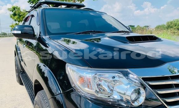 ซื้อ รถมือสอง Toyota Fortuner สีดำ รถยนต์ ใน %{เมือง} ใน กรุงเทพมหานคร ซื้อ รถมือสอง Toyota Fortuner สีดำ รถยนต์ ใน %{เมือง} ใน กรุงเทพมหานคร