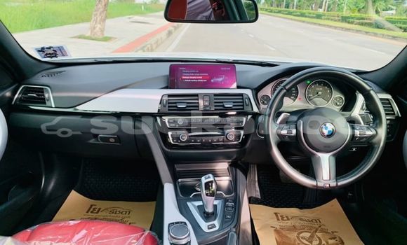 ซื้อ รถมือสอง BMW 3–Series ขาว รถยนต์ ใน %{เมือง} ใน กรุงเทพมหานคร ซื้อ รถมือสอง BMW 3–Series ขาว รถยนต์ ใน %{เมือง} ใน กรุงเทพมหานคร