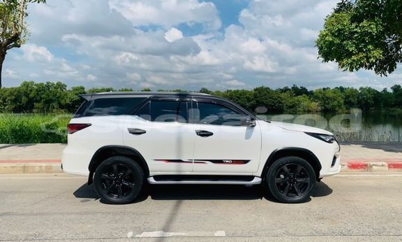 ซื้อ รถมือสอง Toyota Fortuner ขาว รถยนต์ ใน %{เมือง} ใน กรุงเทพมหานคร ซื้อ รถมือสอง Toyota Fortuner ขาว รถยนต์ ใน %{เมือง} ใน กรุงเทพมหานคร