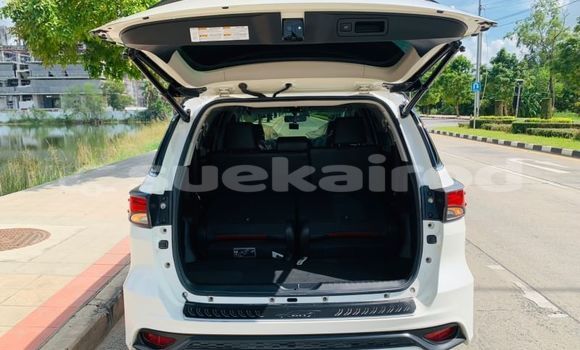 ซื้อ รถมือสอง Toyota Fortuner ขาว รถยนต์ ใน %{เมือง} ใน กรุงเทพมหานคร ซื้อ รถมือสอง Toyota Fortuner ขาว รถยนต์ ใน %{เมือง} ใน กรุงเทพมหานคร