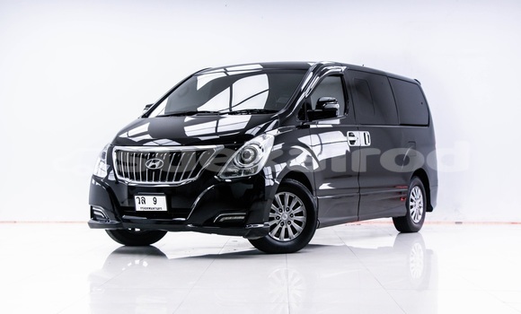 Buy Used Hyundai H1 Black Car in Bangkok in Bangkok