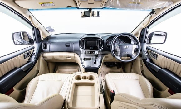Buy Used Hyundai H1 Black Car in Bangkok in Bangkok Buy Used Hyundai H1 Black Car in Bangkok in Bangkok