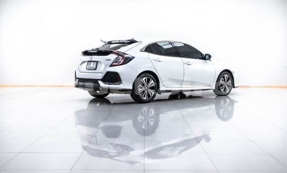 Buy Used Honda Civic White Car in Bangkok in Bangkok Buy Used Honda Civic White Car in Bangkok in Bangkok