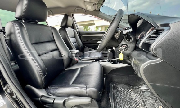 ซื้อ รถมือสอง Honda City สีดำ รถยนต์ ใน %{เมือง} ใน กรุงเทพมหานคร ซื้อ รถมือสอง Honda City สีดำ รถยนต์ ใน %{เมือง} ใน กรุงเทพมหานคร