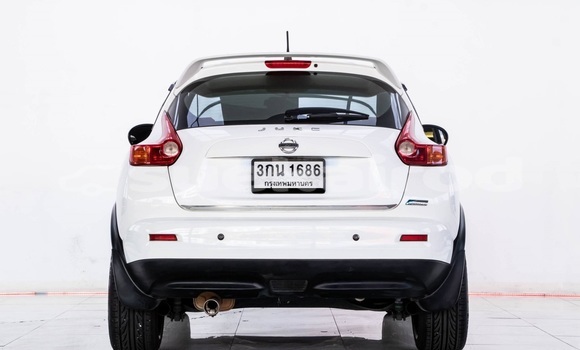 Buy Used Nissan Juke White Car in Bangkok in Bangkok Buy Used Nissan Juke White Car in Bangkok in Bangkok