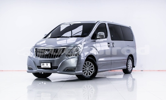 Buy Used Hyundai H1 Other Car in Bangkok in Bangkok