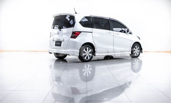 Buy Used Honda Freed White Car in Bangkok in Bangkok Buy Used Honda Freed White Car in Bangkok in Bangkok