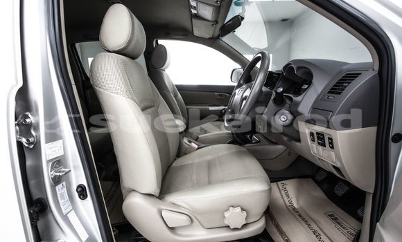 Buy Used Toyota Hiluxe VIGO Other Car in Bangkok in Bangkok Buy Used Toyota Hiluxe VIGO Other Car in Bangkok in Bangkok