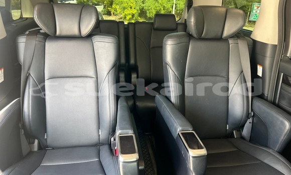 ซื้อ รถมือสอง Toyota Alphard สีดำ รถยนต์ ใน %{เมือง} ใน กรุงเทพมหานคร ซื้อ รถมือสอง Toyota Alphard สีดำ รถยนต์ ใน %{เมือง} ใน กรุงเทพมหานคร