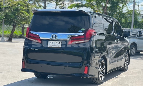 ซื้อ รถมือสอง Toyota Alphard สีดำ รถยนต์ ใน %{เมือง} ใน กรุงเทพมหานคร ซื้อ รถมือสอง Toyota Alphard สีดำ รถยนต์ ใน %{เมือง} ใน กรุงเทพมหานคร