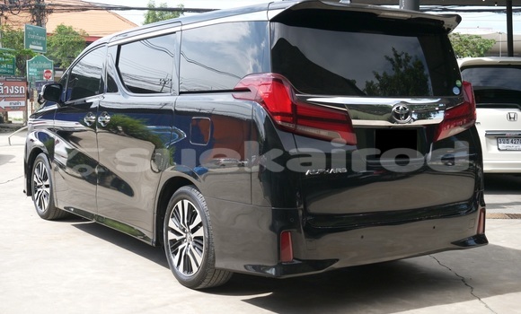 ซื้อ รถมือสอง Toyota Alphard สีดำ รถยนต์ ใน %{เมือง} ใน กรุงเทพมหานคร ซื้อ รถมือสอง Toyota Alphard สีดำ รถยนต์ ใน %{เมือง} ใน กรุงเทพมหานคร