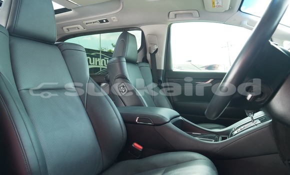 ซื้อ รถมือสอง Toyota Alphard สีดำ รถยนต์ ใน %{เมือง} ใน กรุงเทพมหานคร ซื้อ รถมือสอง Toyota Alphard สีดำ รถยนต์ ใน %{เมือง} ใน กรุงเทพมหานคร