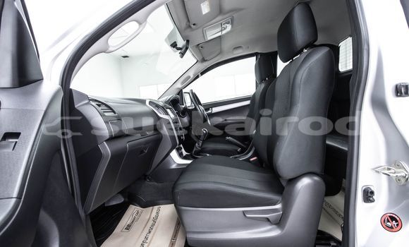 Buy Used Isuzu D-Max Other Car in Bangkok in Bangkok Buy Used Isuzu D-Max Other Car in Bangkok in Bangkok