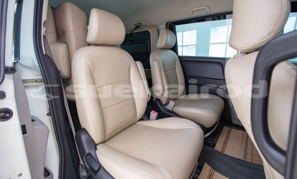 Buy Used Honda Freed White Car in Bangkok in Bangkok Buy Used Honda Freed White Car in Bangkok in Bangkok