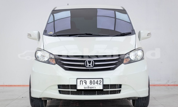 Buy Used Honda Freed White Car in Bangkok in Bangkok Buy Used Honda Freed White Car in Bangkok in Bangkok