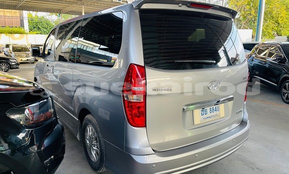 Buy Used Hyundai H1 Other Car in Bangkok in Bangkok Buy Used Hyundai H1 Other Car in Bangkok in Bangkok