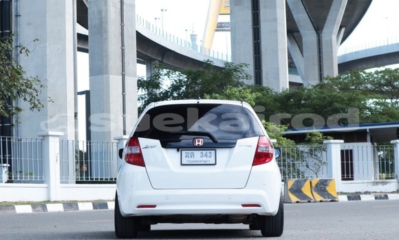 Buy Used Honda Jazz White Car in Bangkok in Bangkok Buy Used Honda Jazz White Car in Bangkok in Bangkok