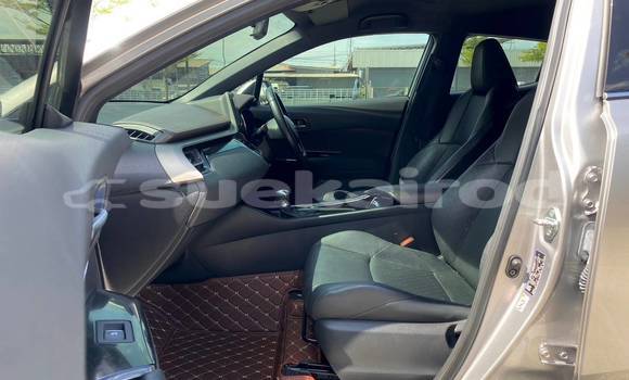 ซื้อ รถมือสอง Toyota C-HR อื่น ๆ รถยนต์ ใน %{เมือง} ใน กรุงเทพมหานคร ซื้อ รถมือสอง Toyota C-HR อื่น ๆ รถยนต์ ใน %{เมือง} ใน กรุงเทพมหานคร