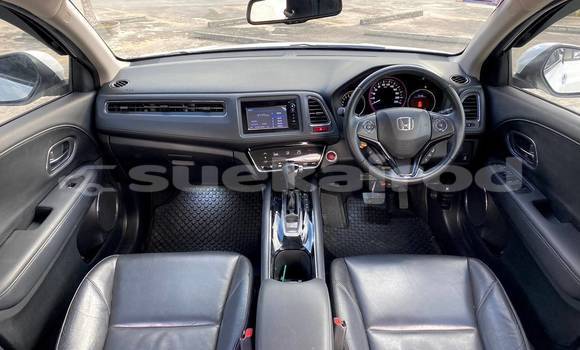 ซื้อ รถมือสอง Honda HR-V ขาว รถยนต์ ใน %{เมือง} ใน กรุงเทพมหานคร ซื้อ รถมือสอง Honda HR-V ขาว รถยนต์ ใน %{เมือง} ใน กรุงเทพมหานคร