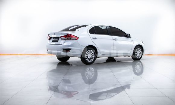 Buy Used Suzuki Ciaz White Car in Bangkok in Bangkok Buy Used Suzuki Ciaz White Car in Bangkok in Bangkok