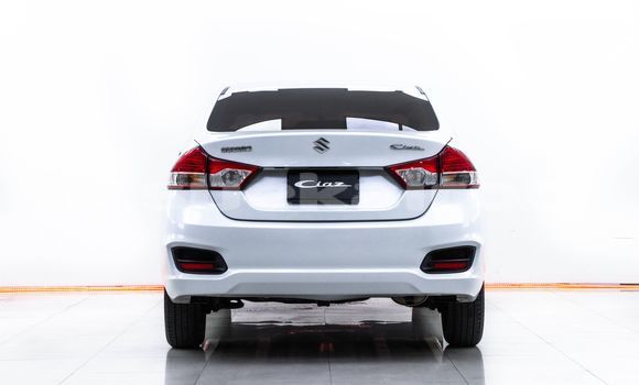 Buy Used Suzuki Ciaz White Car in Bangkok in Bangkok Buy Used Suzuki Ciaz White Car in Bangkok in Bangkok