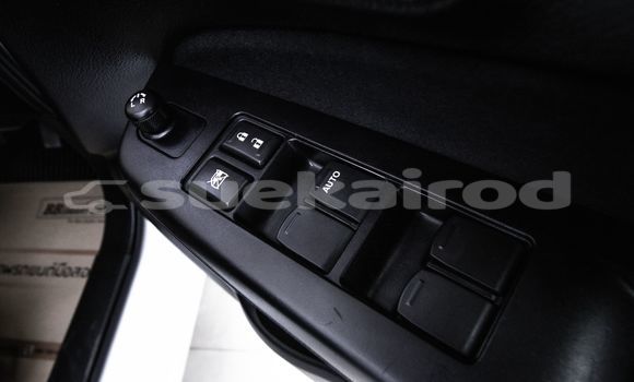 Buy Used Suzuki Ciaz White Car in Bangkok in Bangkok Buy Used Suzuki Ciaz White Car in Bangkok in Bangkok