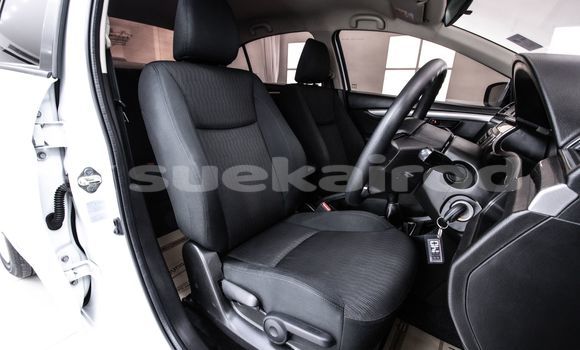 Buy Used Suzuki Ciaz White Car in Bangkok in Bangkok Buy Used Suzuki Ciaz White Car in Bangkok in Bangkok