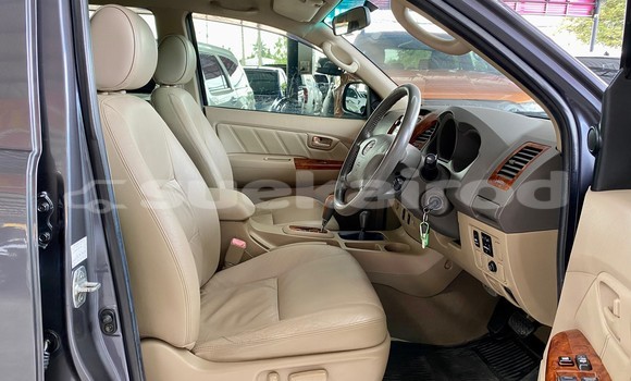 Buy Used Toyota Hiluxe VIGO Other Car in Bangkok in Bangkok Buy Used Toyota Hiluxe VIGO Other Car in Bangkok in Bangkok