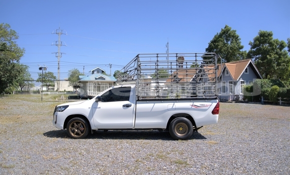 ซื้อ รถมือสอง Toyota Hiluxe Revo ขาว รถยนต์ ใน %{เมือง} ใน กรุงเทพมหานคร ซื้อ รถมือสอง Toyota Hiluxe Revo ขาว รถยนต์ ใน %{เมือง} ใน กรุงเทพมหานคร