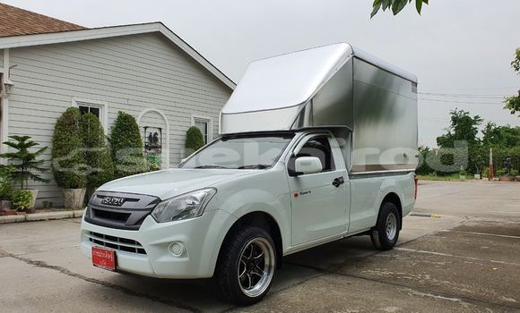 ซื้อ รถมือสอง Isuzu D-Max ขาว รถยนต์ ใน %{เมือง} ใน กรุงเทพมหานคร ซื้อ รถมือสอง Isuzu D-Max ขาว รถยนต์ ใน %{เมือง} ใน กรุงเทพมหานคร