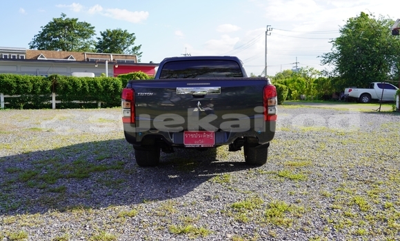 ซื้อ รถมือสอง Mitsubishi Triton สีดำ รถยนต์ ใน %{เมือง} ใน กรุงเทพมหานคร ซื้อ รถมือสอง Mitsubishi Triton สีดำ รถยนต์ ใน %{เมือง} ใน กรุงเทพมหานคร