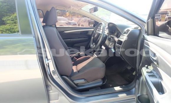 ซื้อ รถมือสอง Suzuki Ciaz เงิน รถยนต์ ใน %{เมือง} ใน กรุงเทพมหานคร ซื้อ รถมือสอง Suzuki Ciaz เงิน รถยนต์ ใน %{เมือง} ใน กรุงเทพมหานคร