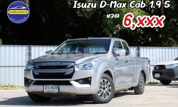 ซื้อ รถมือสอง Isuzu D-Max เงิน รถยนต์ ใน %{เมือง} ใน กรุงเทพมหานคร