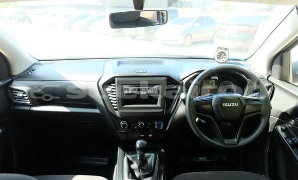 ซื้อ รถมือสอง Isuzu D-Max เงิน รถยนต์ ใน %{เมือง} ใน กรุงเทพมหานคร ซื้อ รถมือสอง Isuzu D-Max เงิน รถยนต์ ใน %{เมือง} ใน กรุงเทพมหานคร