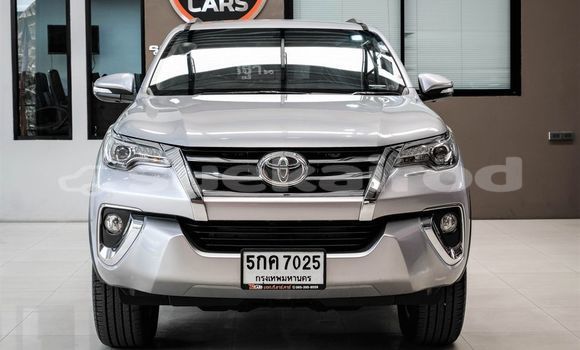 ซื้อ รถมือสอง Toyota Fortuner เงิน รถยนต์ ใน %{เมือง} ใน กรุงเทพมหานคร ซื้อ รถมือสอง Toyota Fortuner เงิน รถยนต์ ใน %{เมือง} ใน กรุงเทพมหานคร
