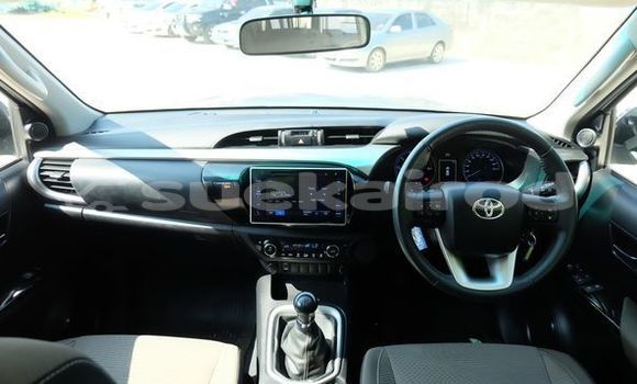 ซื้อ รถมือสอง Toyota Hiluxe Revo เงิน รถยนต์ ใน %{เมือง} ใน กรุงเทพมหานคร ซื้อ รถมือสอง Toyota Hiluxe Revo เงิน รถยนต์ ใน %{เมือง} ใน กรุงเทพมหานคร