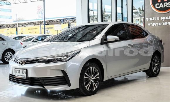 ซื้อ รถมือสอง Toyota Altis เงิน รถยนต์ ใน %{เมือง} ใน กรุงเทพมหานคร