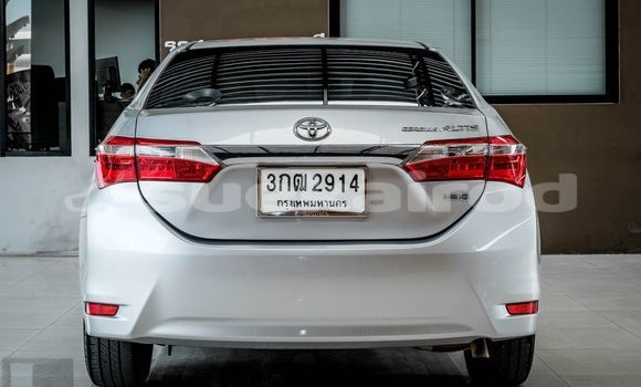 ซื้อ รถมือสอง Toyota Altis เงิน รถยนต์ ใน %{เมือง} ใน กรุงเทพมหานคร ซื้อ รถมือสอง Toyota Altis เงิน รถยนต์ ใน %{เมือง} ใน กรุงเทพมหานคร