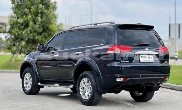 Buy Used Mitsubishi Pajero Sport Black Car in Bangkok in Bangkok Buy Used Mitsubishi Pajero Sport Black Car in Bangkok in Bangkok
